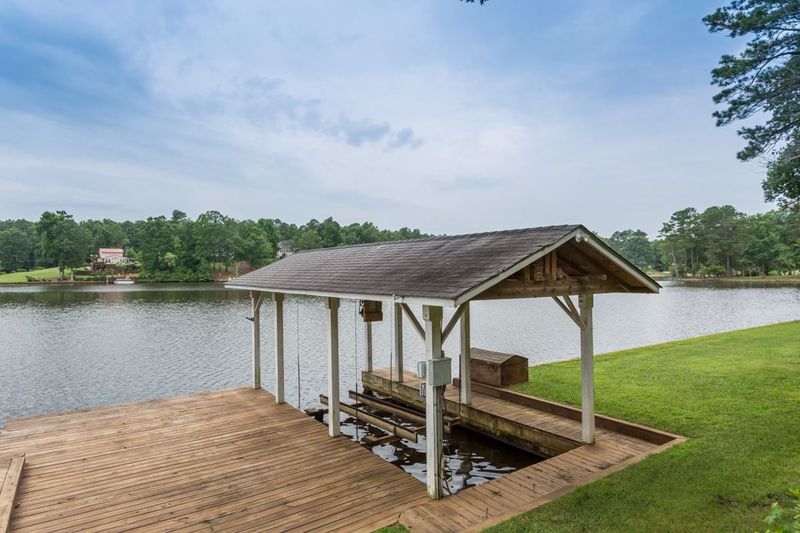 1361 Sagamore Dr, Louisburg, NC 27549