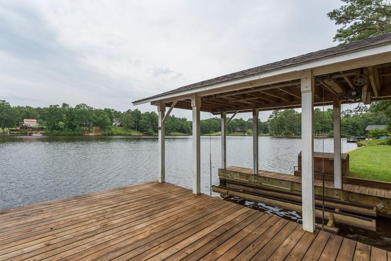1361 Sagamore Dr, Louisburg, NC 27549
