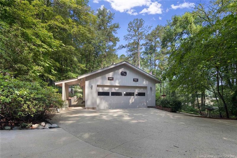 1363 Maryland Ct, Sanford, NC 27332