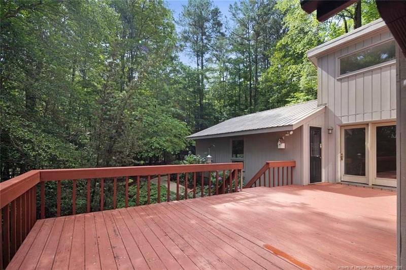 1363 Maryland Ct, Sanford, NC 27332