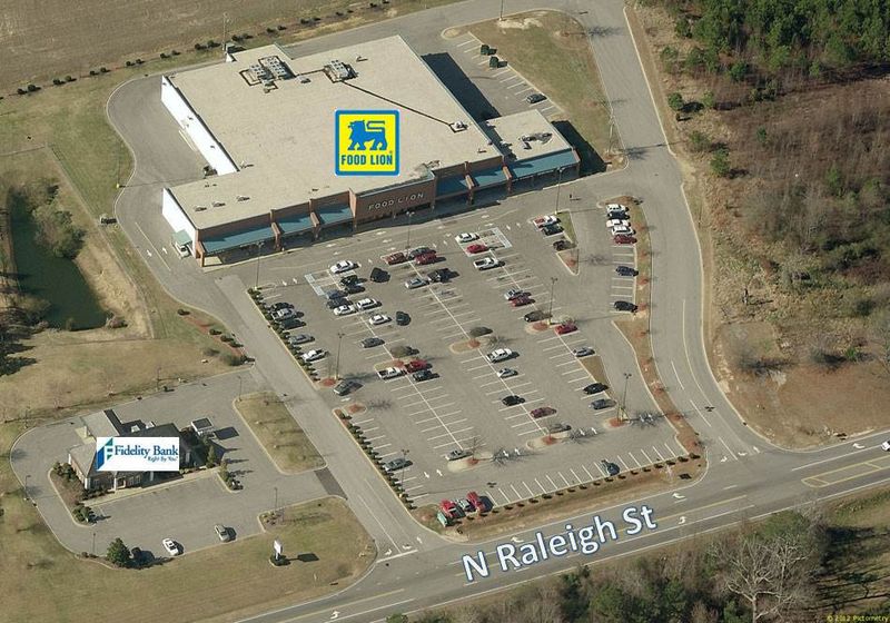 1363 N Raleigh St #B, Angier, NC 27501