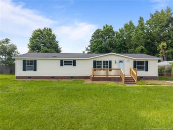 1363 Tom Starling Rd, Fayetteville, NC 28306