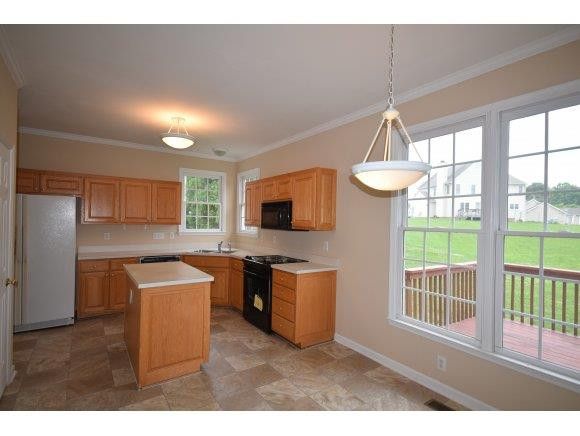 1364 Beaufort Dr, Graham, NC 27253