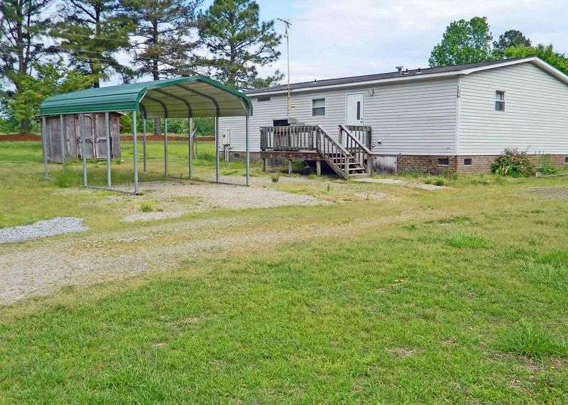 1364 Preston Rd, Smithfield, NC 27577