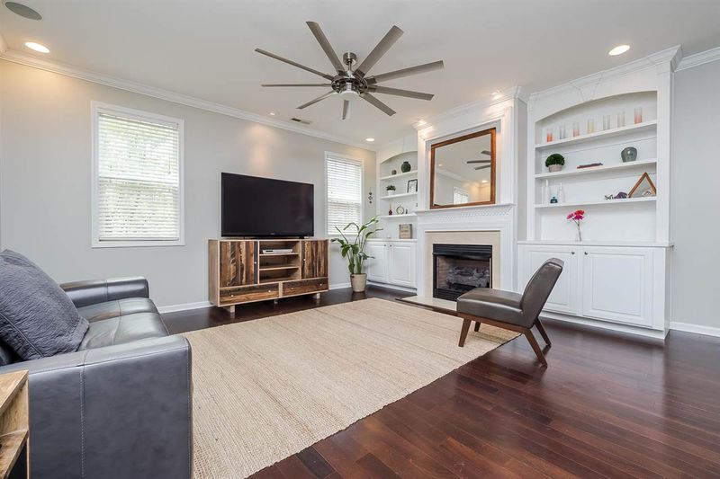 1369 Regulator St, Raleigh, NC 27603