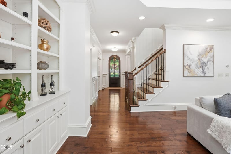 137 Aspenridge Dr, Holly Springs, NC 27540