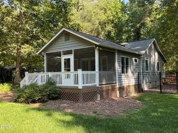 137 B Windsor Cir, Chapel Hill, NC 27516