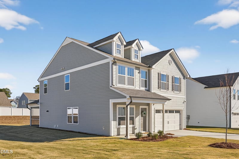 137 Benson Village Dr #74, Benson, NC 27504