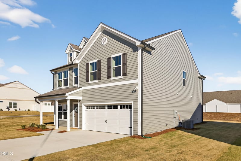 137 Benson Village Dr #74, Benson, NC 27504