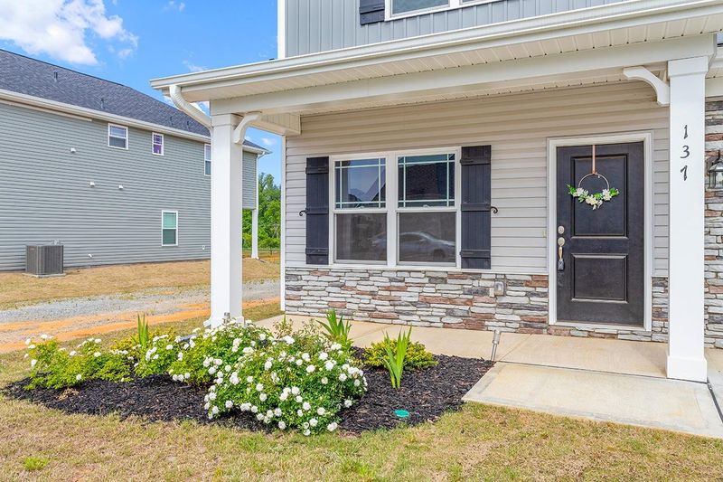 137 Boomer St, Benson, NC 27504