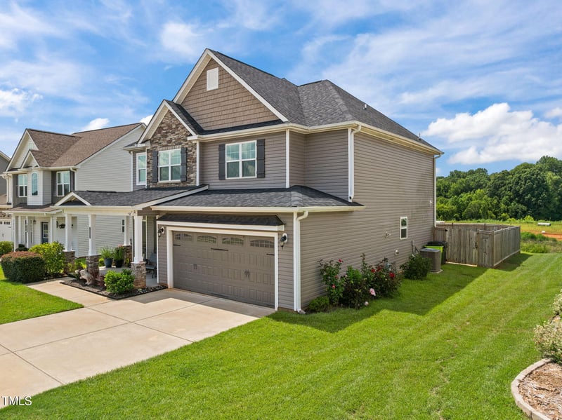 137 Campaign Dr, Mebane, NC 27302