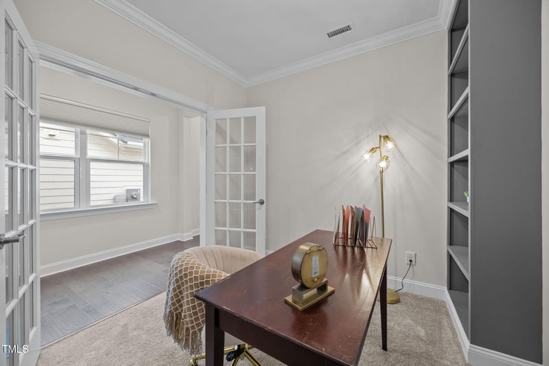 137 Canary Ct, Raleigh, NC 27610