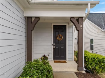 137 Canary Ct, Raleigh, NC 27610