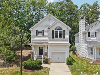 137 Cricketgrass Dr, Cary, NC 27513