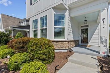 137 Daisy Grove Ln, Holly Springs, NC 27540