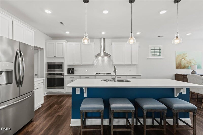 137 Daisy Grove Ln, Holly Springs, NC 27540