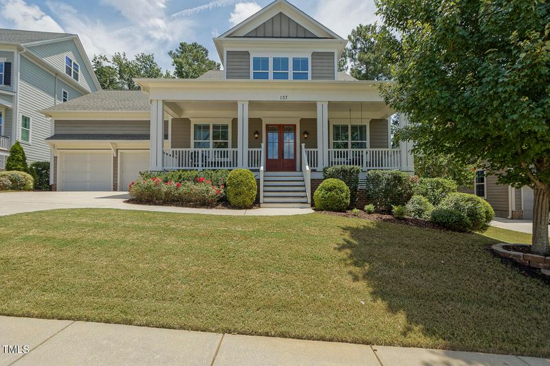 137 Dawning Creek Dr, Apex, NC 27539