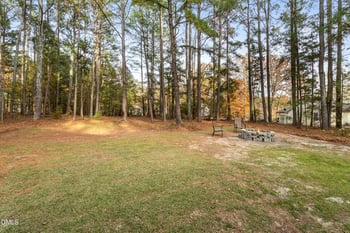 137 Dewar St, Fuquay Varina, NC 27526