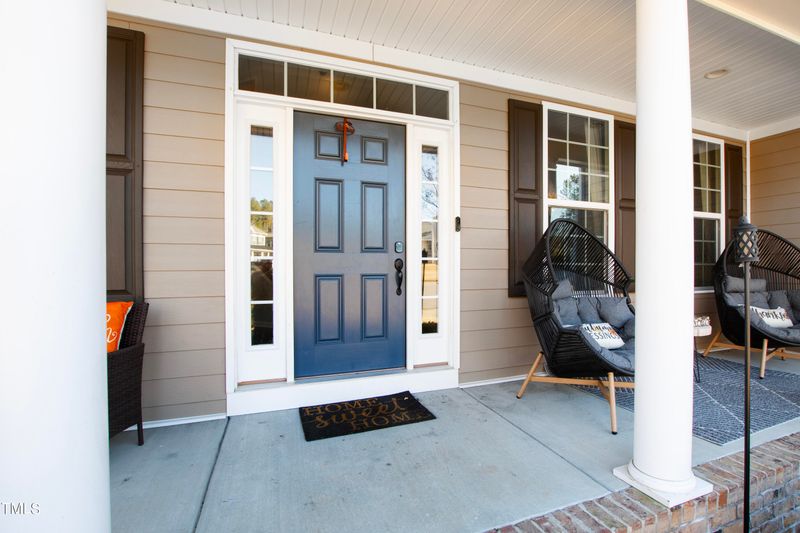137 Dover Grant Ct, Chapel Hill, NC 27517
