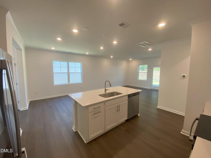 137 Fishing Pier Way, Lillington, NC 27546