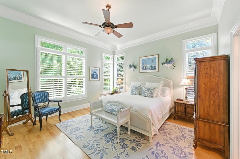 137 Forked Pine Ct, Chapel Hill, NC 27517