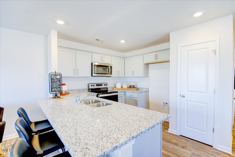 137 Holton St, Smithfield, NC 27577