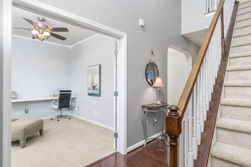 137 Jasper Point Dr, Holly Springs, NC 27540