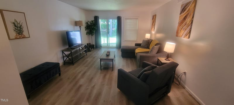 137 Kingsbury Dr, Chapel Hill, NC 27514