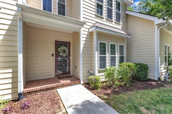 137 Lanigan Pl, Cary, NC 27513