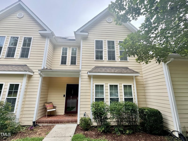 137 Lanigan Pl, Cary, NC 27513