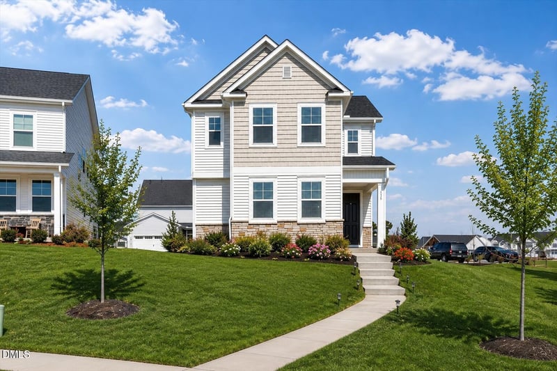 137 Moraine Ct, Raleigh, NC 27610