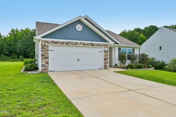 137 Old Head Way, Fuquay Varina, NC 27526