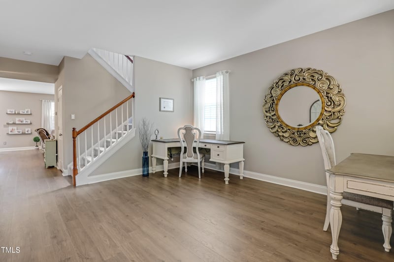 137 Palmdale Ct, Holly Springs, NC 27540