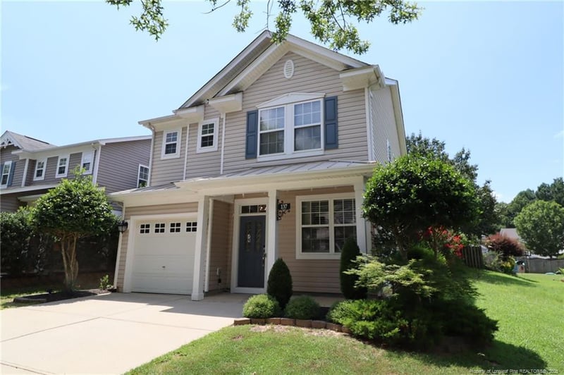 137 Palmdale Ct, Holly Springs, NC 27540