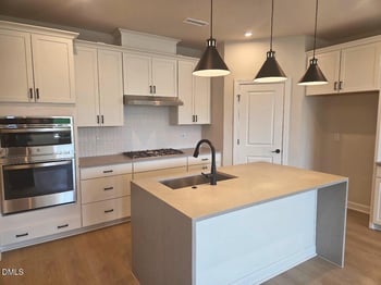 137 Parkland Dr, Pittsboro, NC 27312