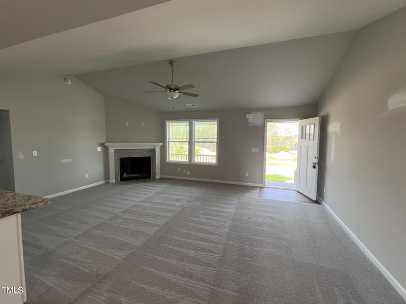 137 Starry Sky Dr, Benson, NC 27504