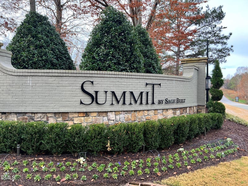 137 Westhampton Dr, Pittsboro, NC 27312