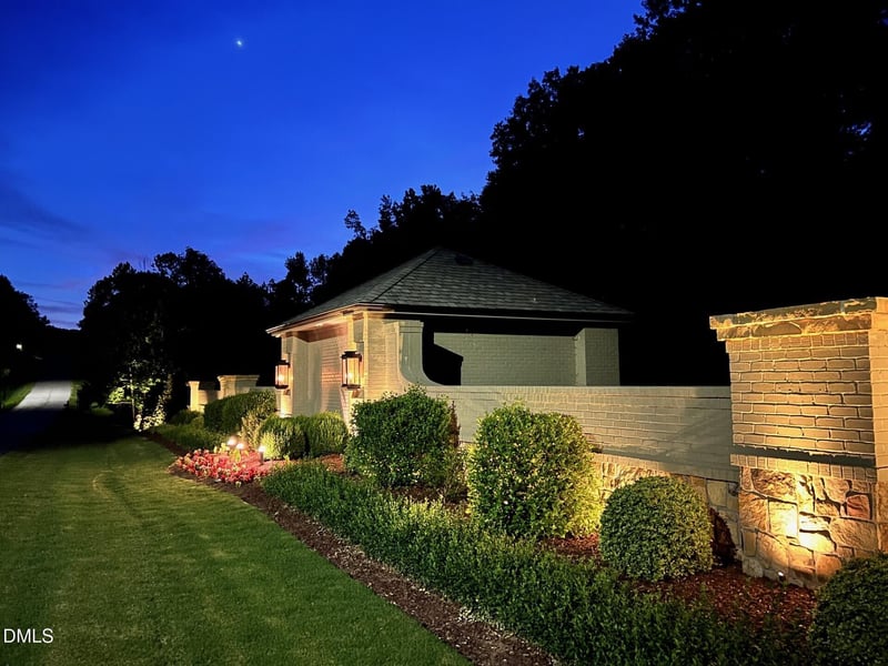 137 Westhampton Dr, Pittsboro, NC 27312