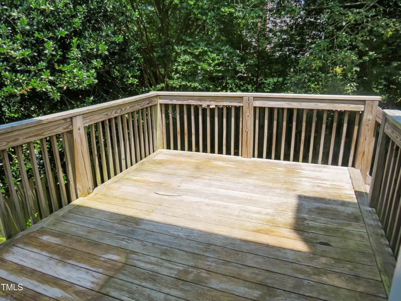 137 Wintermist Dr, Cary, NC 27513
