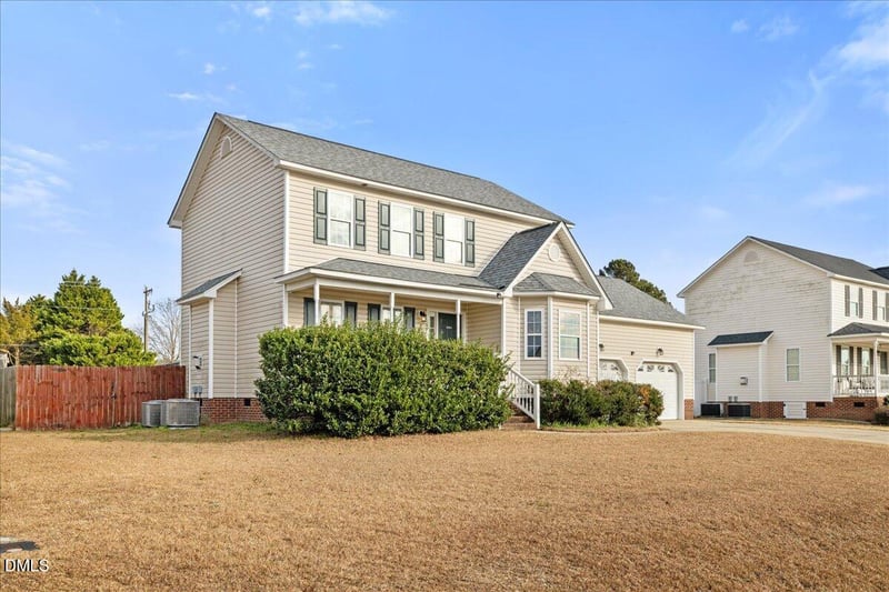 137 Woodglen Dr, Clayton, NC 27527