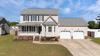 137 Woodglen Dr, Clayton, NC 27527