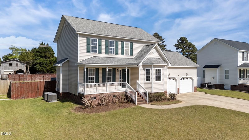 137 Woodglen Dr, Clayton, NC 27527
