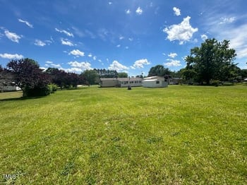 13701 Labaron Dr, Willow Springs, NC 27592