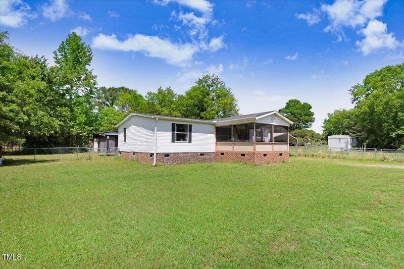 13717 Labaron Dr, Willow Springs, NC 27592