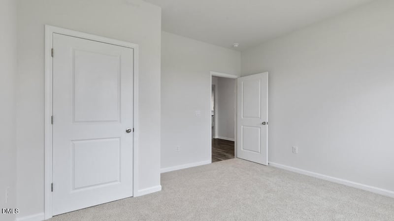 1372 Lansdowne Dr, Mebane, NC 27302