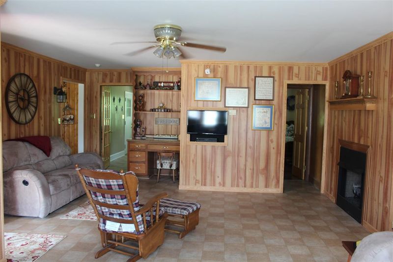 1375 Ashe Ave, Dunn, NC 28334