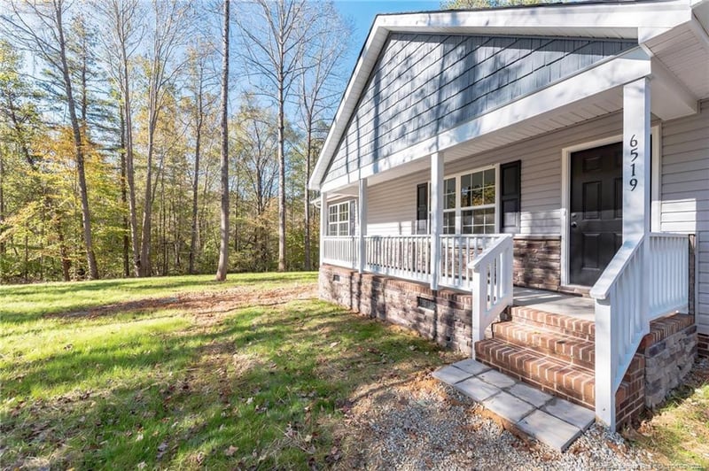 1375 Tennessee Cir, Sanford, NC 27332