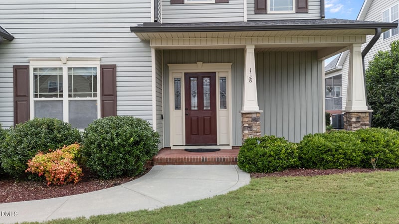 138 Claymore Dr, Clayton, NC 27527