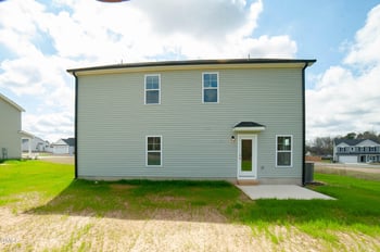 138 Jones Creek Ln, Lillington, NC 27546