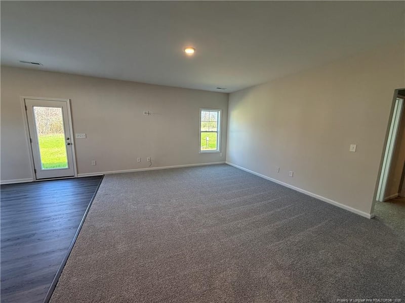 138 Jones Creek Ln, Lillington, NC 27546